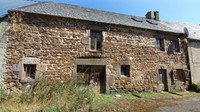 property to renovate for sale in PerpezatPuy-de-Dôme Auvergne