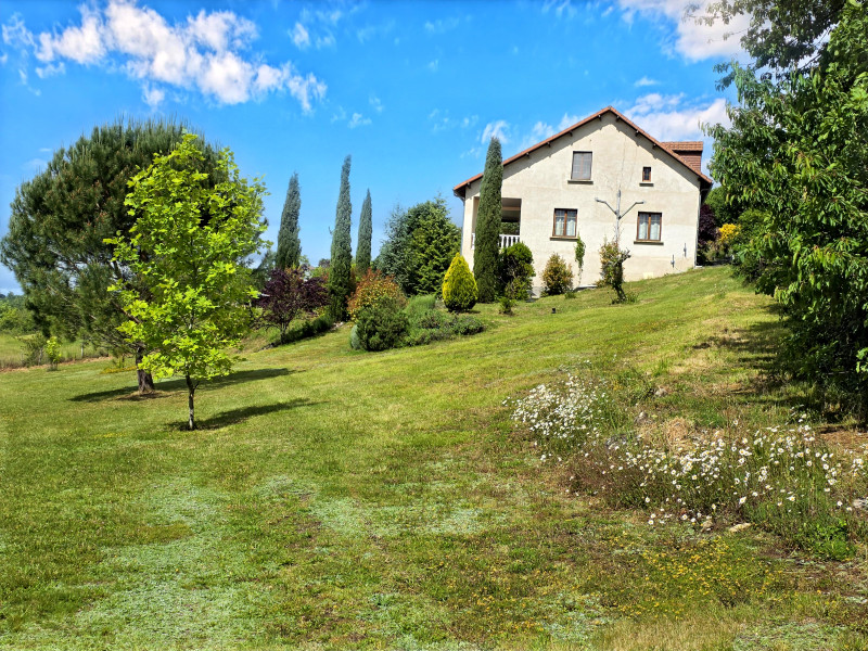 French property for sale in Ribérac, Dordogne - €268,000 - photo 2