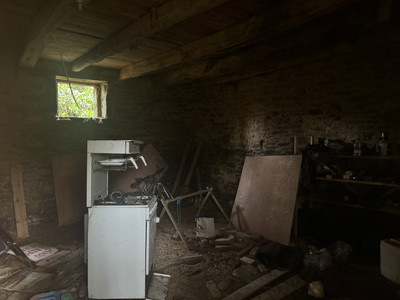 French property for sale in Plélauff, Côtes-d'Armor - €50,000 - photo 9