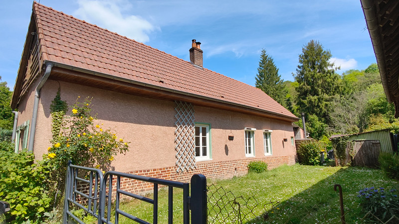 French property for sale in Lucheux, Somme - €131,868 - photo 0