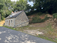 Maison à vendre à Kergrist-Moëlou, Côtes-d'Armor - 82.500 € - photo 2