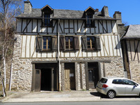property to renovate for sale in UzercheCorrèze Limousin