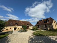 Maison à vendre à Saint-Paul-la-Roche, Dordogne - 1.590.000 € - photo 3