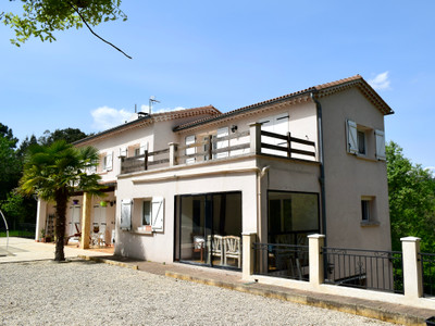 Maison à vendre à Molières-sur-Cèze, Gard, Languedoc-Roussillon, avec Leggett Immobilier