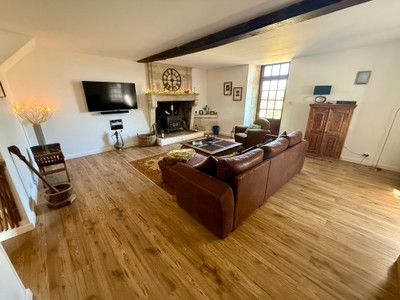 French property for sale in Aubeterre-sur-Dronne, Charente - €424,000 - photo 6