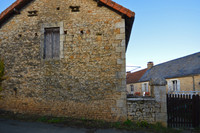 property to renovate for sale in Sainte-OrseDordogne Aquitaine