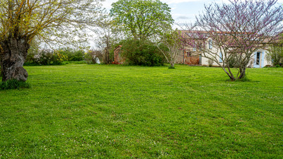 French property for sale in Lherm, Haute-Garonne - €500,000 - photo 9