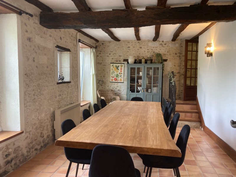 French property for sale in Pouillac, Charente-Maritime - &#8364;445,000 - photo 4