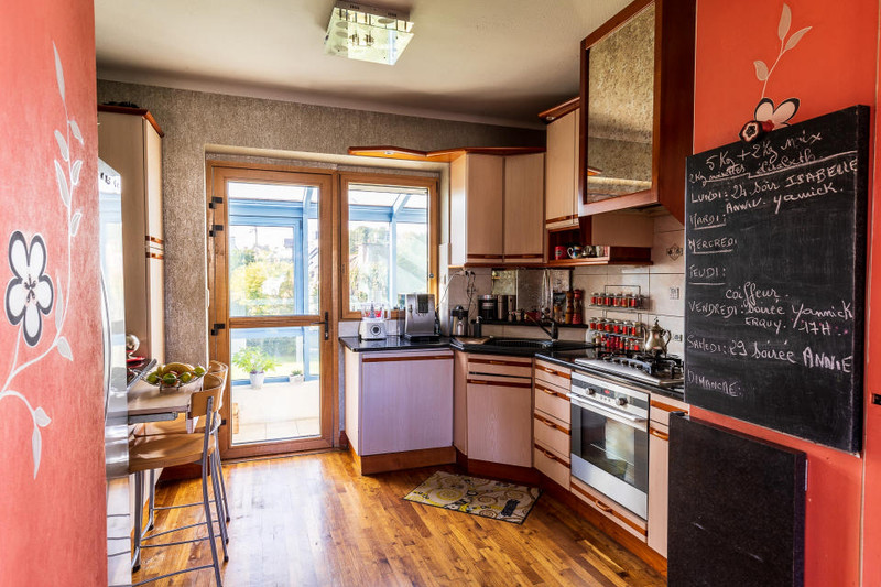 French property for sale in Binic-Étables-sur-Mer, Côtes-d'Armor - €631,000 - photo 3