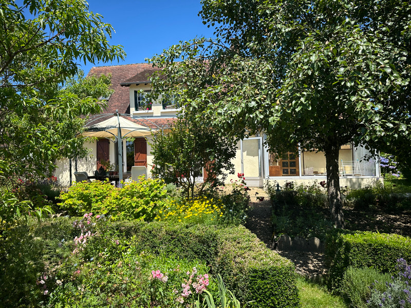 Maison à vendre à Mialet, Dordogne - 245.000 € - photo 1
