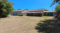 Maison à vendre à La Tour-Blanche-Cercles, Dordogne - 194.999 € - photo 1