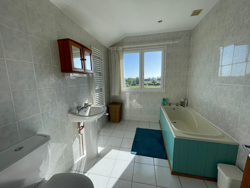 French property for sale in Saint-Vran, Côtes-d'Armor - €183,546 - photo 6