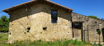 French property for sale in Lezay, Deux-Sèvres - €79,900 - photo 7
