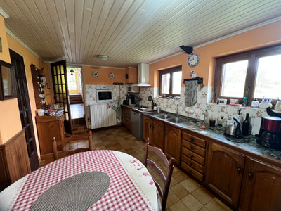 French property for sale in Boresse-et-Martron, Charente-Maritime - €253,000 - photo 4