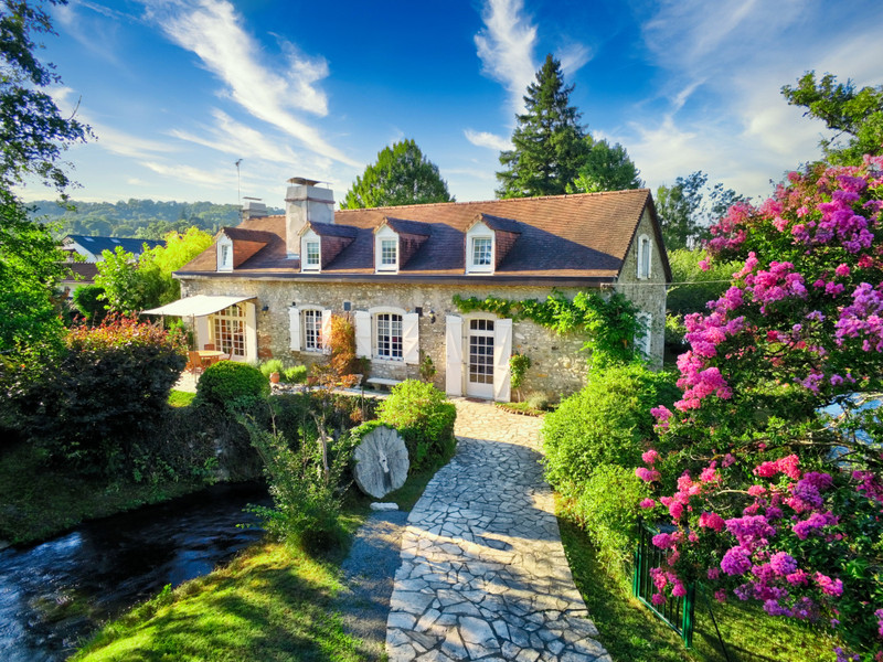 Maison à vendre à Jurançon, Pyrénées-Atlantiques - 575 000 € - photo 1