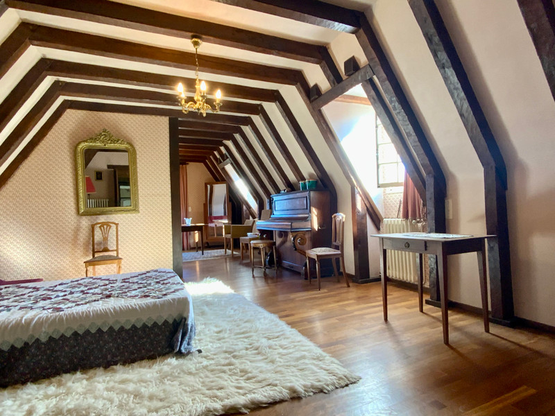 French property for sale in Coly-Saint-Amand, Dordogne - €379,800 - photo 4