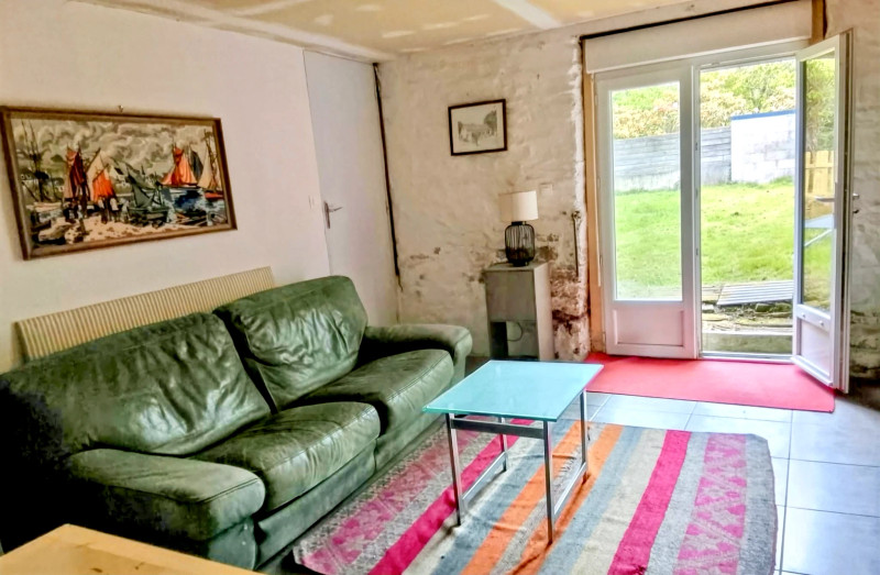 French property for sale in La Croix-Helléan, Morbihan - €165,000 - photo 5