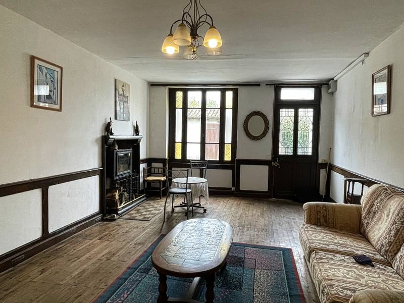 House in Confolens Charente Charming 3 bedroom house in the popular