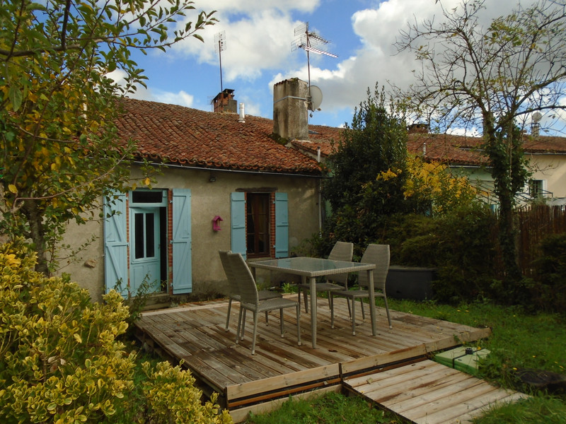 French property for sale in Lessac, Charente - €82,500 - photo 10