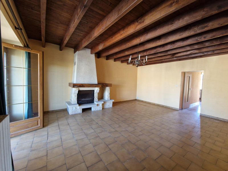 French property for sale in Garat, Charente - €165,000 - photo 2