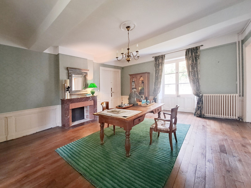 French property for sale in Melle, Deux-Sèvres - €795,000