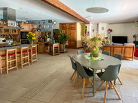 Maison à vendre à Maine-de-Boixe, Charente - 450.000 € - photo 4