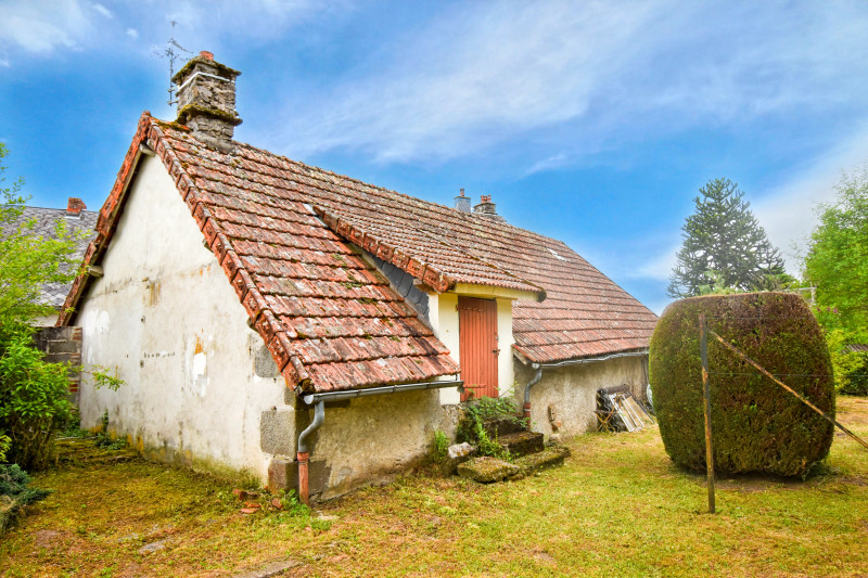 French property for sale in Eygurande, Corrèze - €165,500 - photo 13