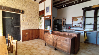 French property for sale in Le Grand-Madieu, Charente - €149,995 - photo 2