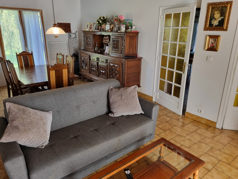 French property for sale in Saint-Christophe, Charente - €199,800 - photo 3