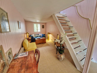 French property for sale in Aubusson, Creuse - €318,000 - photo 9
