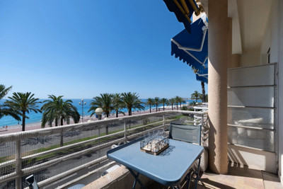 French property for sale in Nice, Alpes-Maritimes - €749,000 - photo 1