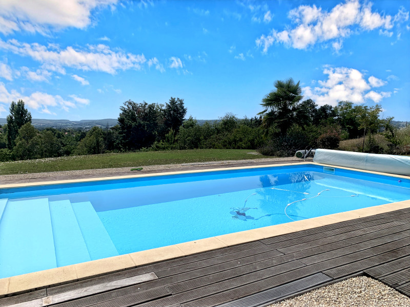 French property for sale in Villeneuve-sur-Lot, Lot-et-Garonne - €439,900 - photo 1