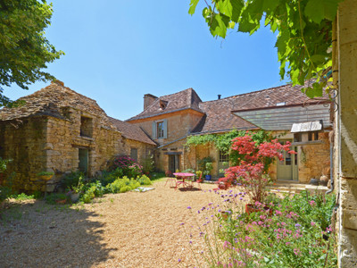 French property for sale in Saint-Germain-des-Prés, Dordogne - €315,000 - photo 1