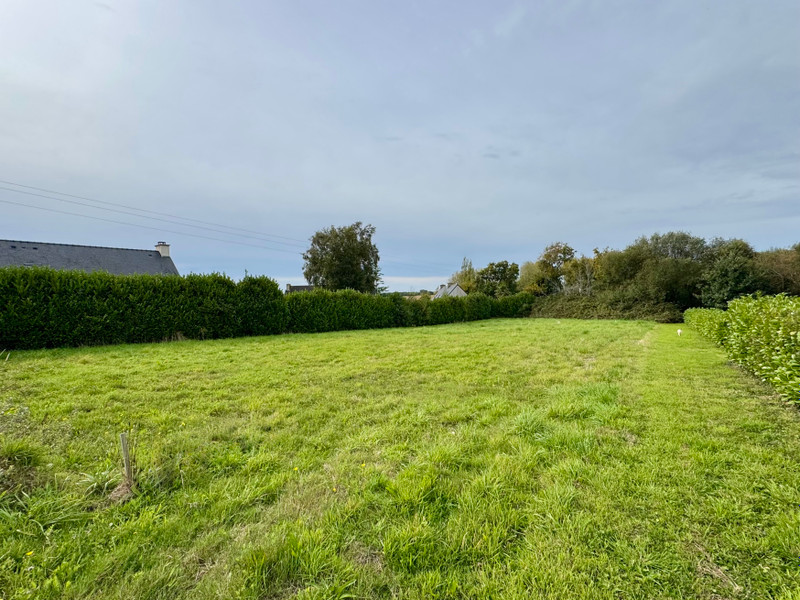French property for sale in Saint-Nic, Finistère - €91,800 - photo 2
