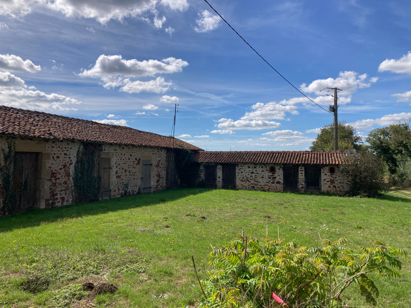 French property for sale in Availles-Limouzine, Vienne - €214,920 - photo 9