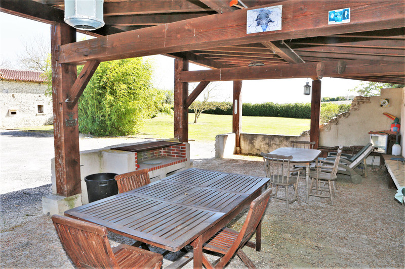 French property for sale in Verteillac, Dordogne - &#8364;299,000 - photo 10