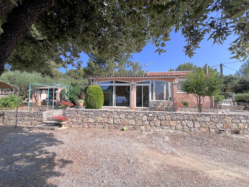 French property for sale in Cotignac, Var - €361,000 - photo 6