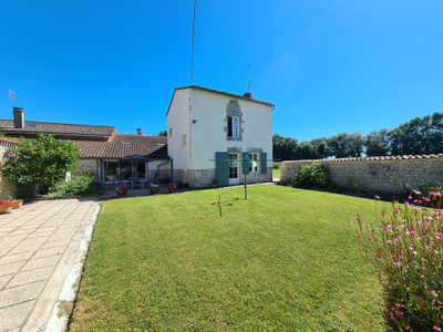 French property for sale in Charmé, Charente - €220,000 - photo 1