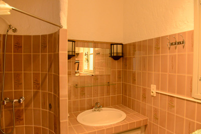 French property for sale in Cavalaire-sur-Mer, Var - €845,000 - photo 13