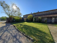 Maison à vendre à Paizay-Naudouin-Embourie, Charente - 267.500 € - photo 14