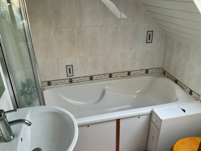French property for sale in Saint-Pardoux-les-Cards, Creuse - €145,998 - photo 6