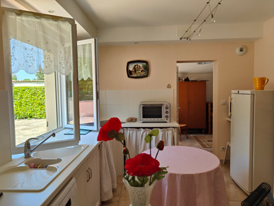 French property for sale in Roullet-Saint-Estèphe, Charente - €213,000 - photo 5