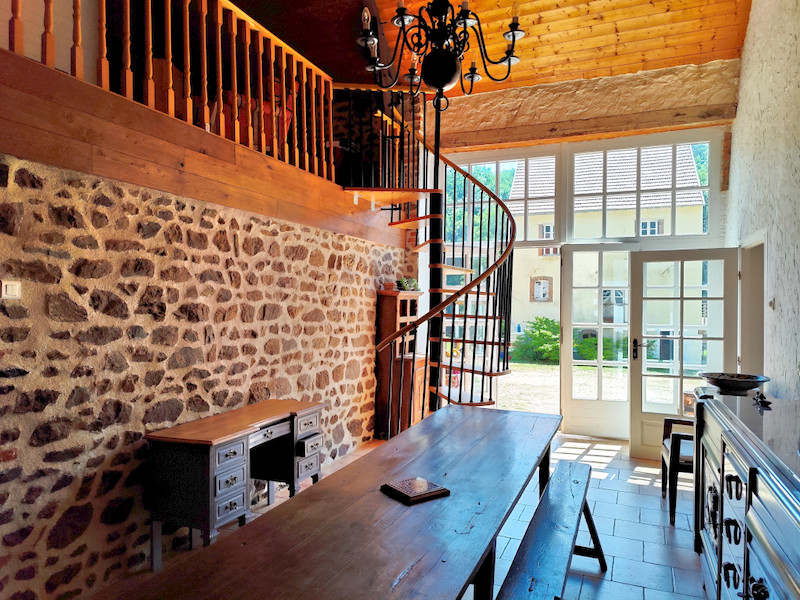 French property for sale in Budelière, Creuse - €495,000 - photo 3