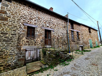 houses and homes for sale inChantrignéMayenne Pays_de_la_Loire