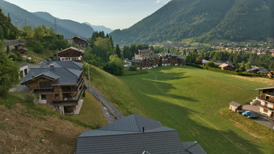 Ski property for sale in Morzine - €1,300,000 - photo 5