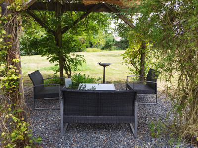 French property for sale in Vanzay, Deux-Sèvres - €175,001 - photo 3