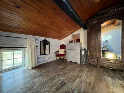 French property for sale in Juillé, Charente - €129,000 - photo 14