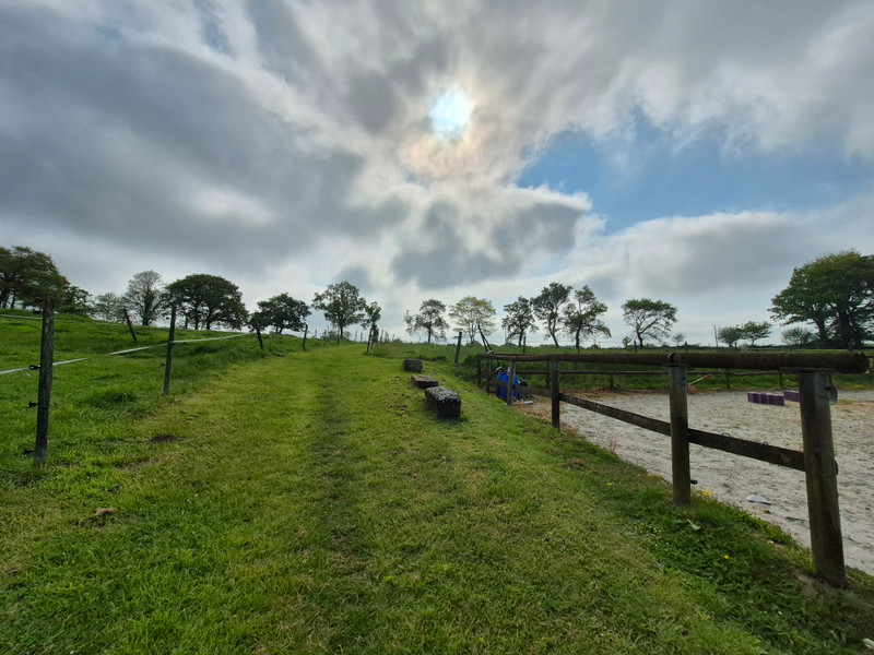 French property for sale in Kerien, Côtes-d'Armor - €298,000 - photo 5