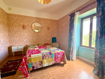 French property for sale in Guesnes, Vienne - €180,000 - photo 7