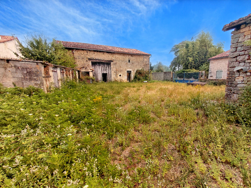 French property for sale in Voulême, Vienne - €29,000 - photo 6